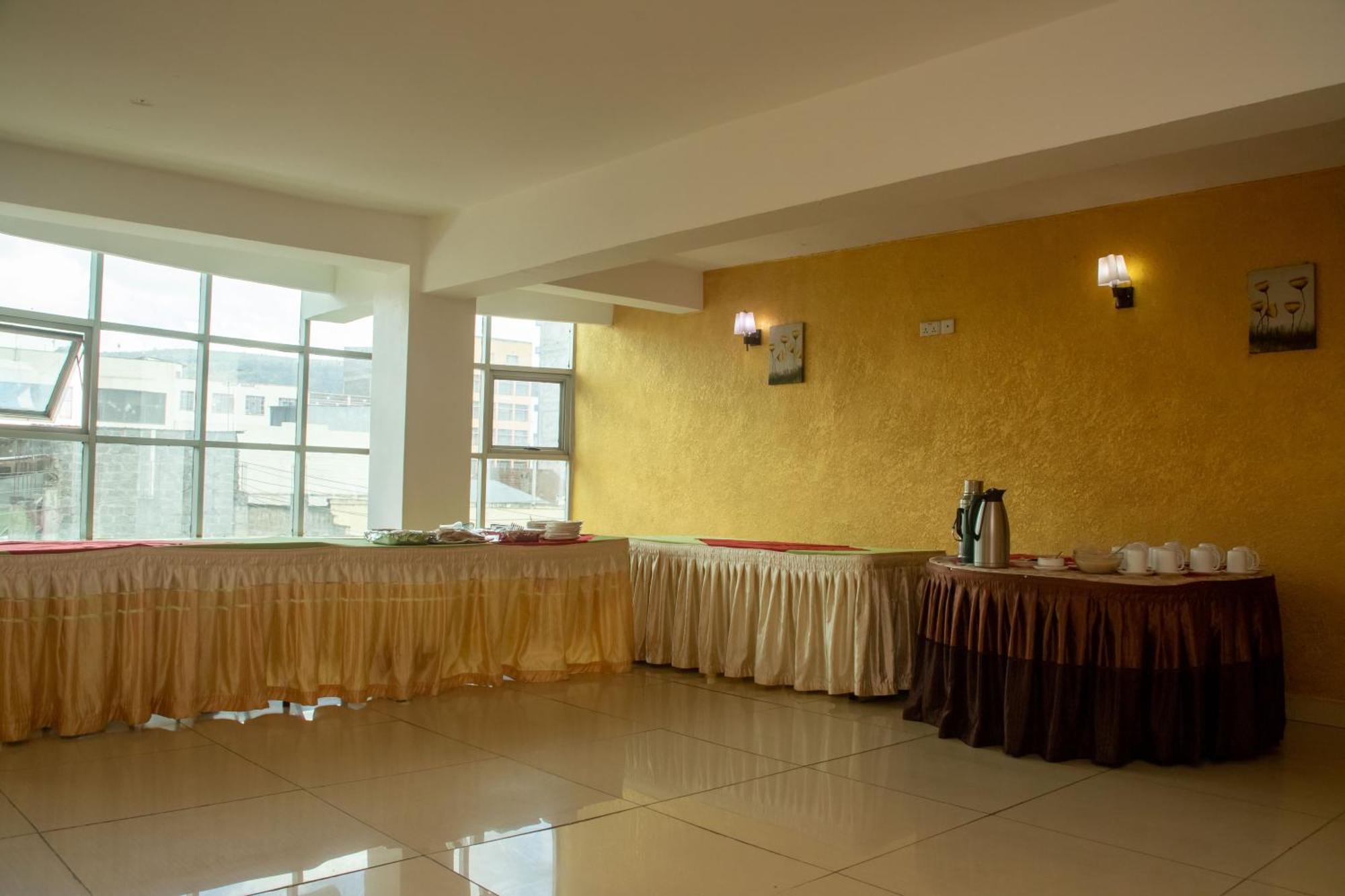 Legacy Hotel And Conference Centre Ltd Nakuru Exteriör bild